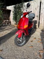 Piaggio zip fastrider 50cc - Duits, Fietsen en Brommers, Scooters | Piaggio, Ophalen, Zo goed als nieuw, Benzine, Zip