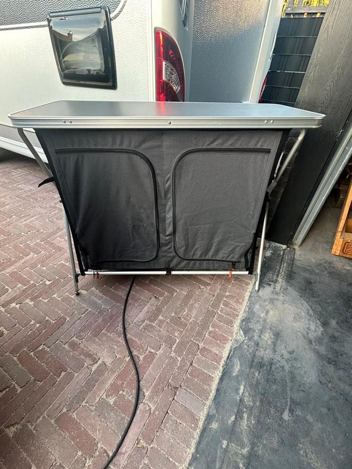 Obelink campingkast, Caravans en Kamperen, Kampeermeubelen, Zo goed als nieuw, Campingkast, Ophalen
