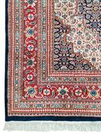 Handmade oriental wool Tabriz carpet medallion 246x307cm, Ophalen of Verzenden