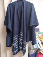 Zgan omslagdoek blauw fleece, Ophalen of Verzenden, Zo goed als nieuw, Maat 46/48 (XL) of groter, Sjaal