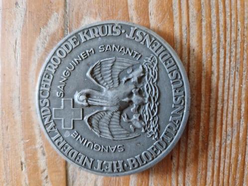Penning Bloedtransfusiedienst Roode Kruis, Postzegels en Munten, Penningen en Medailles, Brons, Ophalen of Verzenden