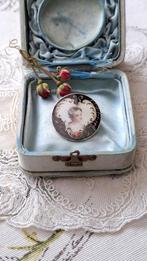 Antieke emaille broche met prachtig vrouwenportretje GAAF!!, Verzenden, Overige materialen, Broche