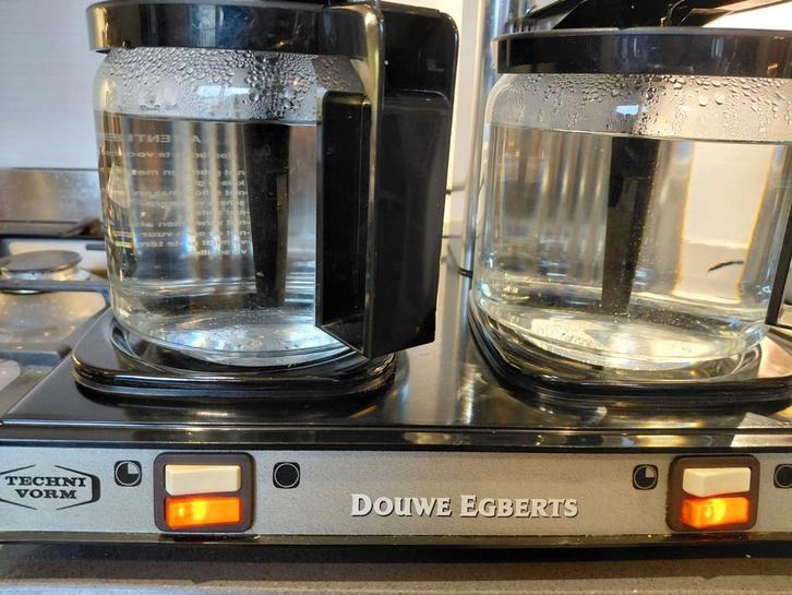 Douwe Egberts Moccamaster Dubbel Koffiezetapparaat, Witgoed en Apparatuur, Koffiezetapparaten, Gebruikt, Gemalen koffie, Koffiemachine