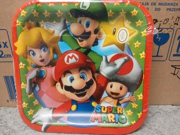 Setje van 8 papieren Super Mario wegwerp bordjes (nieuw) beschikbaar voor biedingen