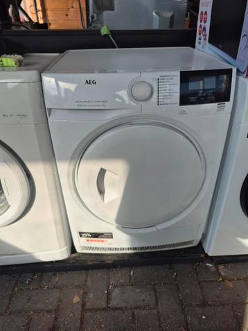 Leuke jonge Aeg condensdroger 7 kg 6000 serie  beschikbaar voor biedingen