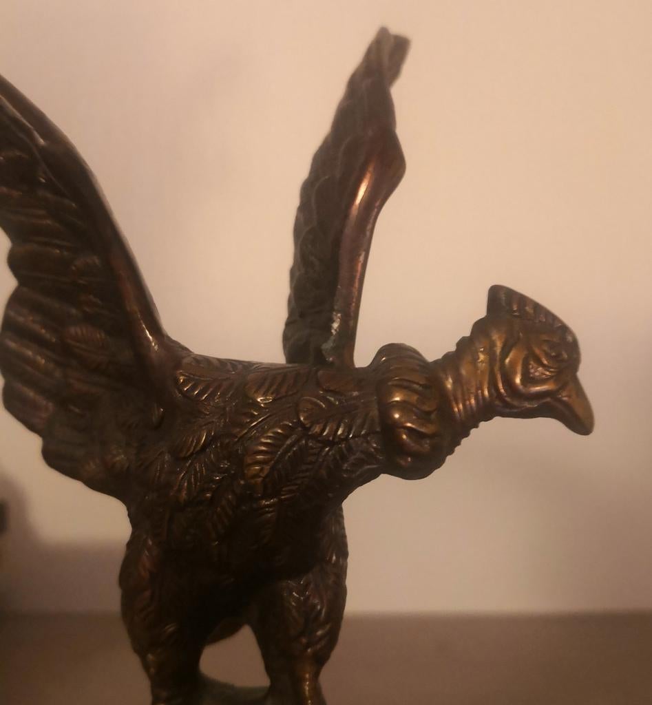 Vogel (adelaar)sculptuur op marmeren voet, Antiek en Kunst, Antiek | Koper en Brons, Verzenden