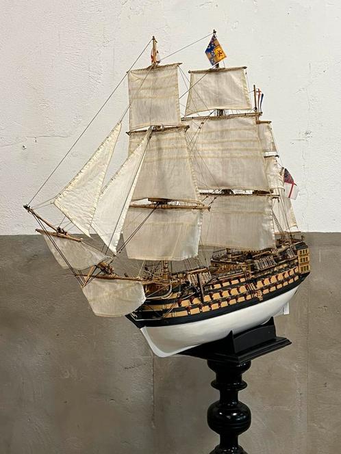 Groot gedetailleerd houten model Victory 120 cm., Hobby en Vrije tijd, Modelbouw | Boten en Schepen, Zo goed als nieuw, Overige merken