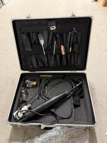 Dr. Clockwork Violet Wand Kit beschikbaar voor biedingen
