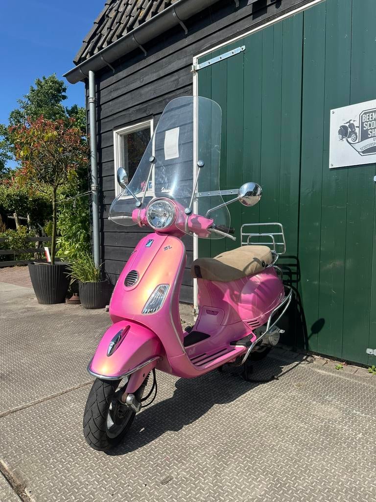 Prachige roze Vespa LX in super mooie staat & zeer lage km, Fietsen en Brommers, Scooters | Vespa, Zo goed als nieuw, Overige modellen