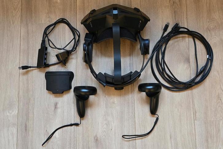 Pimax Crystal OG VR bril met Lighthouse Front & DMAS audio, Spelcomputers en Games, Virtual Reality, Zo goed als nieuw, Pc, VR-bril