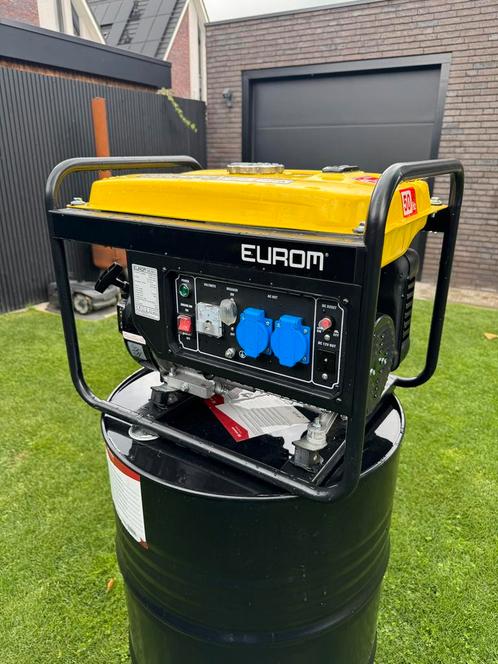 Eurom Aggregaat 2,2 KW, Doe-het-zelf en Verbouw, Aggregaten, Zo goed als nieuw, Benzine, Minder dan 5 kVA, Geluidgedempt, Ophalen