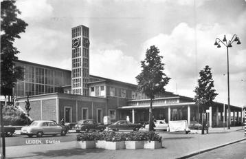 (381-019-027) Leiden Station beschikbaar voor biedingen