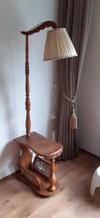 Vintage Staande Lamp met Tafeltje, Ophalen, Hout, Gebruikt, Vintage