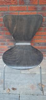 Vlinderstoelen 4x naar ontwerp van Arne Jacobsen, Huis en Inrichting, Stoelen, Ophalen, Gebruikt, Zwart, Vier