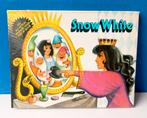 Pop-upboek Snow White Sneeuwwitje/Kabušta, Boeken, Prentenboeken en Plaatjesalbums, Gelezen, Ophalen of Verzenden