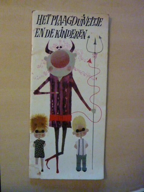 Lea Smulders - Het plaagduiveltje en de kinderen, Boeken, Ophalen of Verzenden, Gelezen, Fictie algemeen