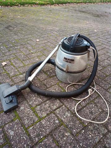 nilfisk stofzuiger beschikbaar voor biedingen