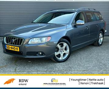 Volvo V70 2.0 Summum / Xenon / Leder / Trekhaak / beschikbaar voor biedingen