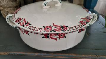 Grote Brocante Franse schaal met deksel uit de jaren 60
 beschikbaar voor biedingen