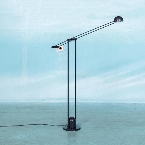 Minimalist counterbalance vloerlamp 80s Philips, Huis en Inrichting, Lampen | Vloerlampen, Ophalen of Verzenden