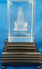 Kubus met Maria van Fatima op verlichte voet, Ophalen of Verzenden, Zo goed als nieuw, Overige typen