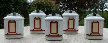 Set 5 Art Deco Voorraad / Keuken Potten met Prachtig Deksel beschikbaar voor biedingen