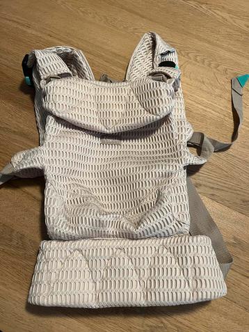 Najell beige beschikbaar voor biedingen