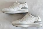 Witte sneakers mt 40, Wit, Ophalen of Verzenden, Sneakers of Gympen, Gedragen