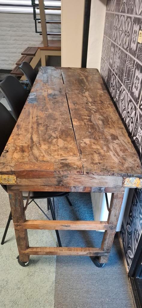 Antieke massief houten tafel/eettafel– stoer & industrieel, Antiek en Kunst, Antiek | Meubels | Tafels, Ophalen of Verzenden