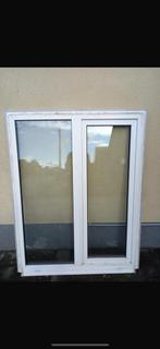 Kunstof raam, Doe-het-zelf en Verbouw, Kozijnen en Schuifpuien, Ophalen, Kunststof, Raamkozijn, Zo goed als nieuw
