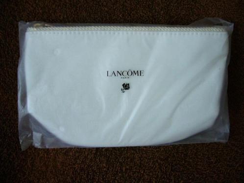 Lancome roomwit cosmetica tasje splinternieuw, Sieraden, Tassen en Uiterlijk, Uiterlijk | Cosmetica en Make-up, Nieuw, Gehele gezicht
