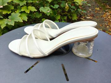 Muiltjes Bershka maat 41 beschikbaar voor biedingen