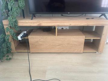 Tv meubel Eiken beschikbaar voor biedingen