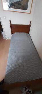 Eenpersoons bedframe - Hout 180x90 cm  met een nog goed  atr, 90 cm, Eenpersoons, Bruin, Klassiek