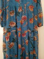 Bloemenjurk - Maat S, Blauw, Ophalen of Verzenden, Zo goed als nieuw, Knielengte