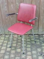 Vintage Rode Stoel met Armleuningen, Huis en Inrichting, Ophalen, Gebruikt, Vintage, Eén