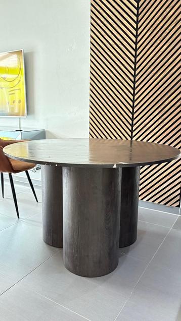 Moderne Ronde Eettafel - 130cm beschikbaar voor biedingen