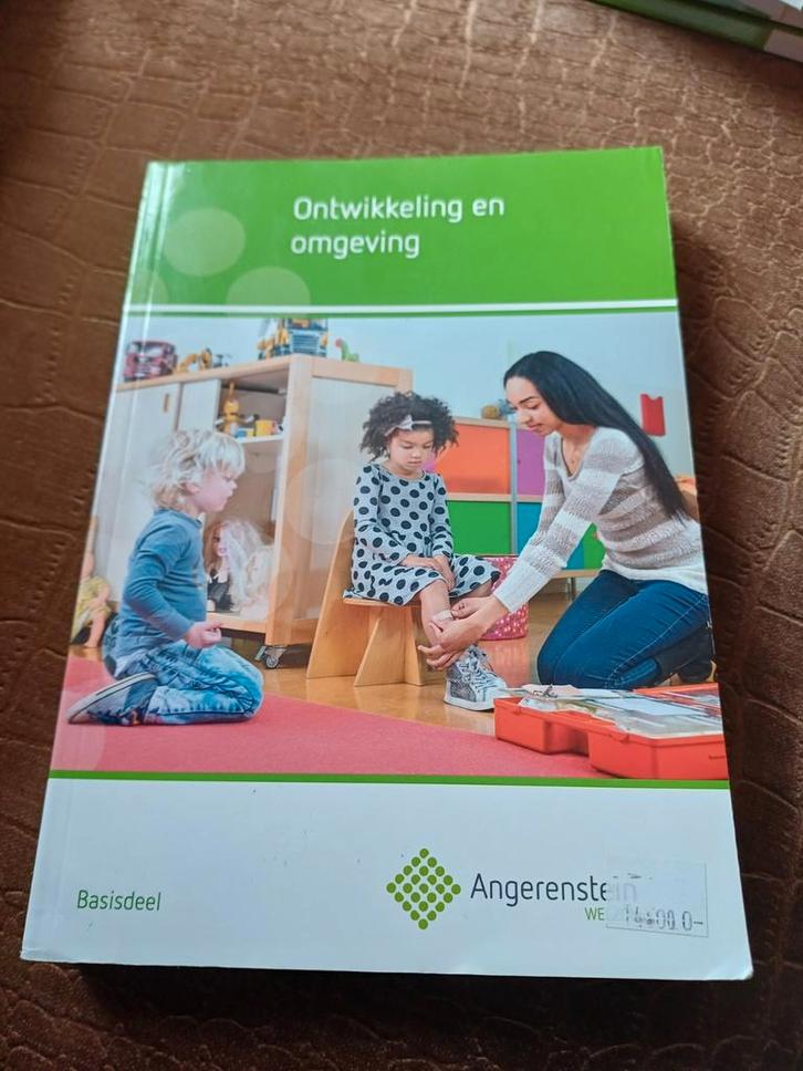 Ontwikkeling en omgeving - Basisonderwijs, Boeken, Studieboeken en Cursussen, Gelezen, MBO, Ophalen of Verzenden