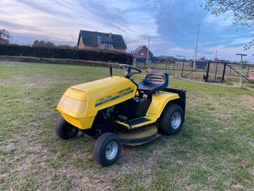 YARD MAN  zitmaaier 12 pk B&S beschikbaar voor biedingen