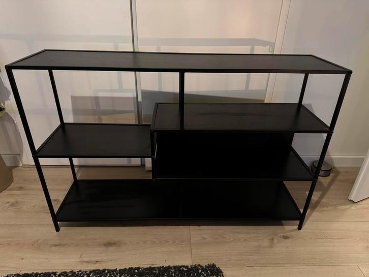 Stellingkast zwart metaal, Huis en Inrichting, Kasten | Stellingkasten, Zo goed als nieuw, Ophalen