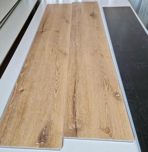 Restpartij 39,6 m2 Rigid Klik PVC – VivaFloors Bruin Eiken, Huis en Inrichting, Stoffering | Vloerbedekking, Nieuw, Laminaat, Bruin
