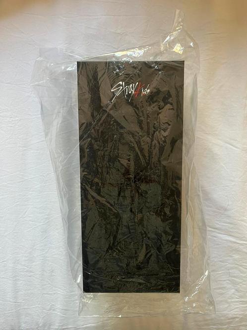 Stray Kids lightstick Versie 2, Verzamelen, Muziek, Artiesten en Beroemdheden, Nieuw, Gebruiksvoorwerp, Ophalen of Verzenden