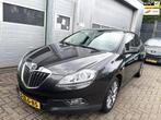 Lancia Delta 1.4 M.air Gold 2012-Leder-Clima-Cruise-Velgen, Auto's, Lancia, Voorwielaandrijving, 4 cilinders, Handgeschakeld, 1368 cc