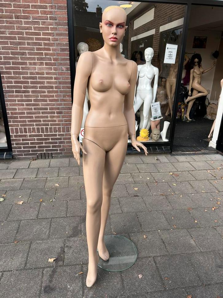 Etalagepop paspop etalagefiguur mannequin, Kleding | Dames, Overige Dameskleding, Zo goed als nieuw, Ophalen of Verzenden
