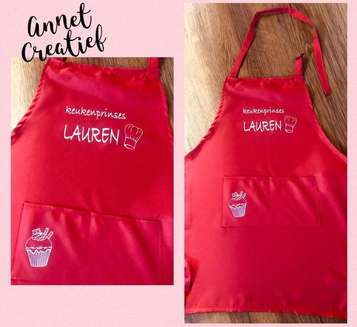 Kinder schort met eigen tekst naar keuze, Huis en Inrichting, Keuken | Textiel, Nieuw, Schort, Ophalen of Verzenden