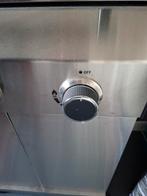 Splinternieuwe bbq met afdek zijl nieuwe gasfles incl coppel, Ophalen of Verzenden