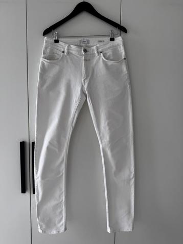 Closed — Unity Slim - jeans maat 31 in Wit beschikbaar voor biedingen