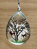 glazen hanger druppel life tree lichtroze vlinders, Sieraden, Tassen en Uiterlijk, Kettinghangers, Ophalen of Verzenden, Nieuw