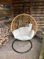 Rotan hangstoel met staander, Ophalen, Gebruikt, Wit, Metaal
