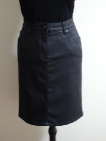 Nieuwe Nickjean rok maat 40 beschikbaar voor biedingen